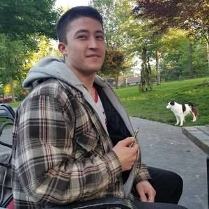 Meet your Posher, Justin